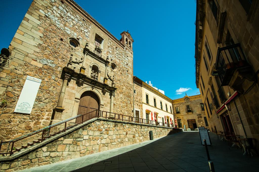 Albergue Santa Ana Plasencia Buitenkant foto